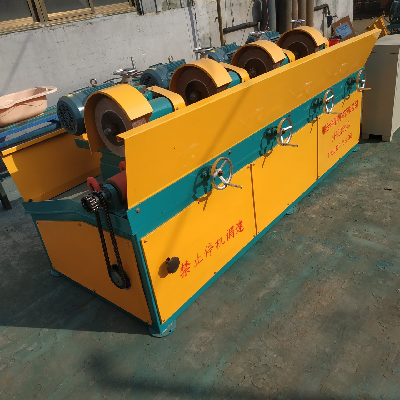 四组铁镍圆棒抛光机铁棒除锈抛光机铁棒镜面抛光机自动圆棒除锈#圆棒