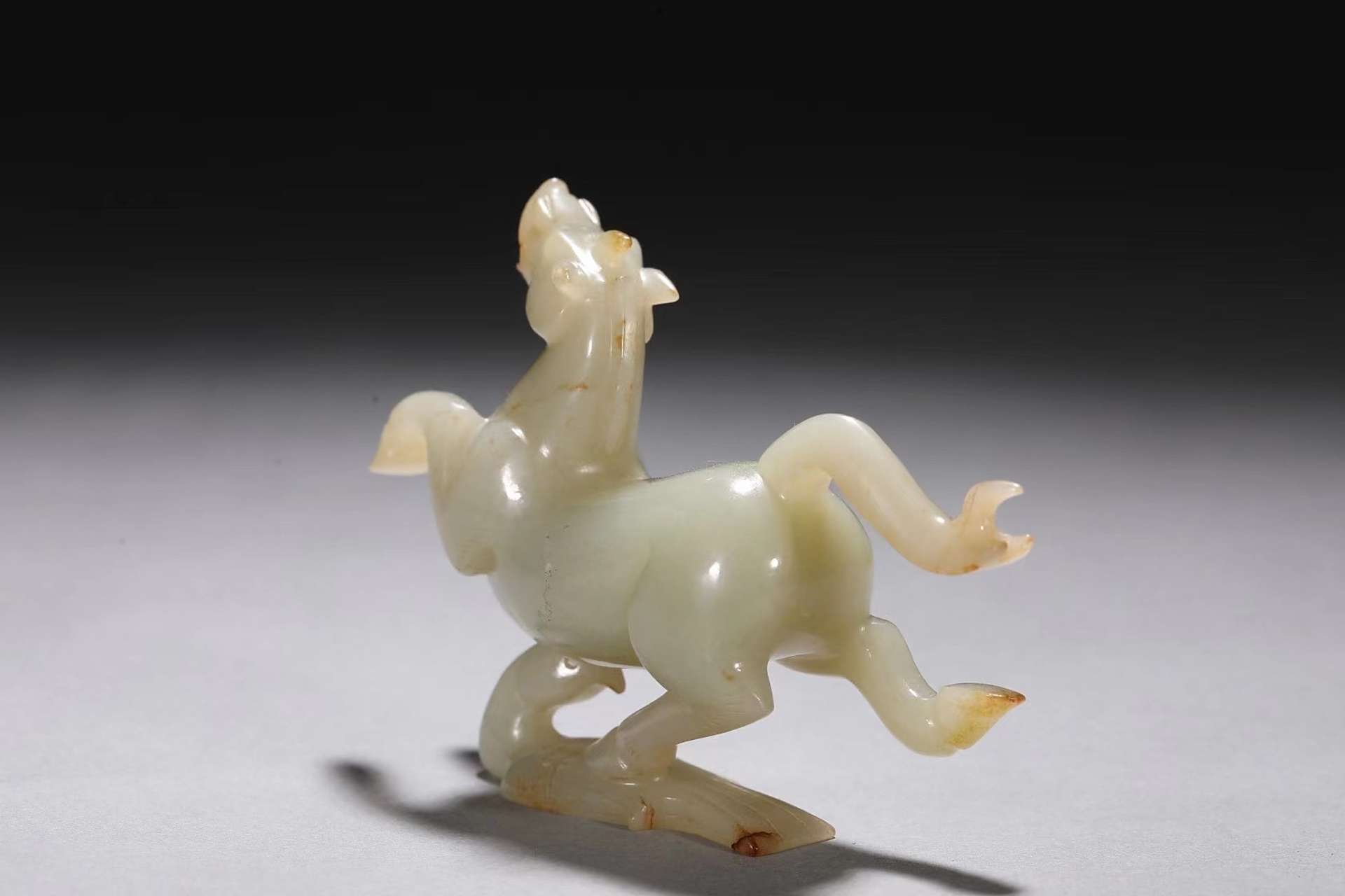 旧藏 高古青白玉马踏飞燕摆件 高8cm 宽12cm 重200克         青白玉