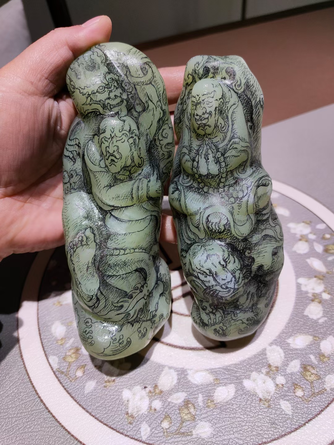 海派玉雕大师降龙罗汉