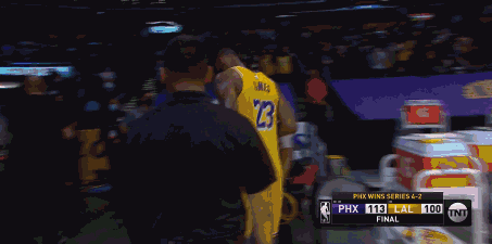 布克的太阳淘汰湖人,他是不是战崃苏材匪故贝