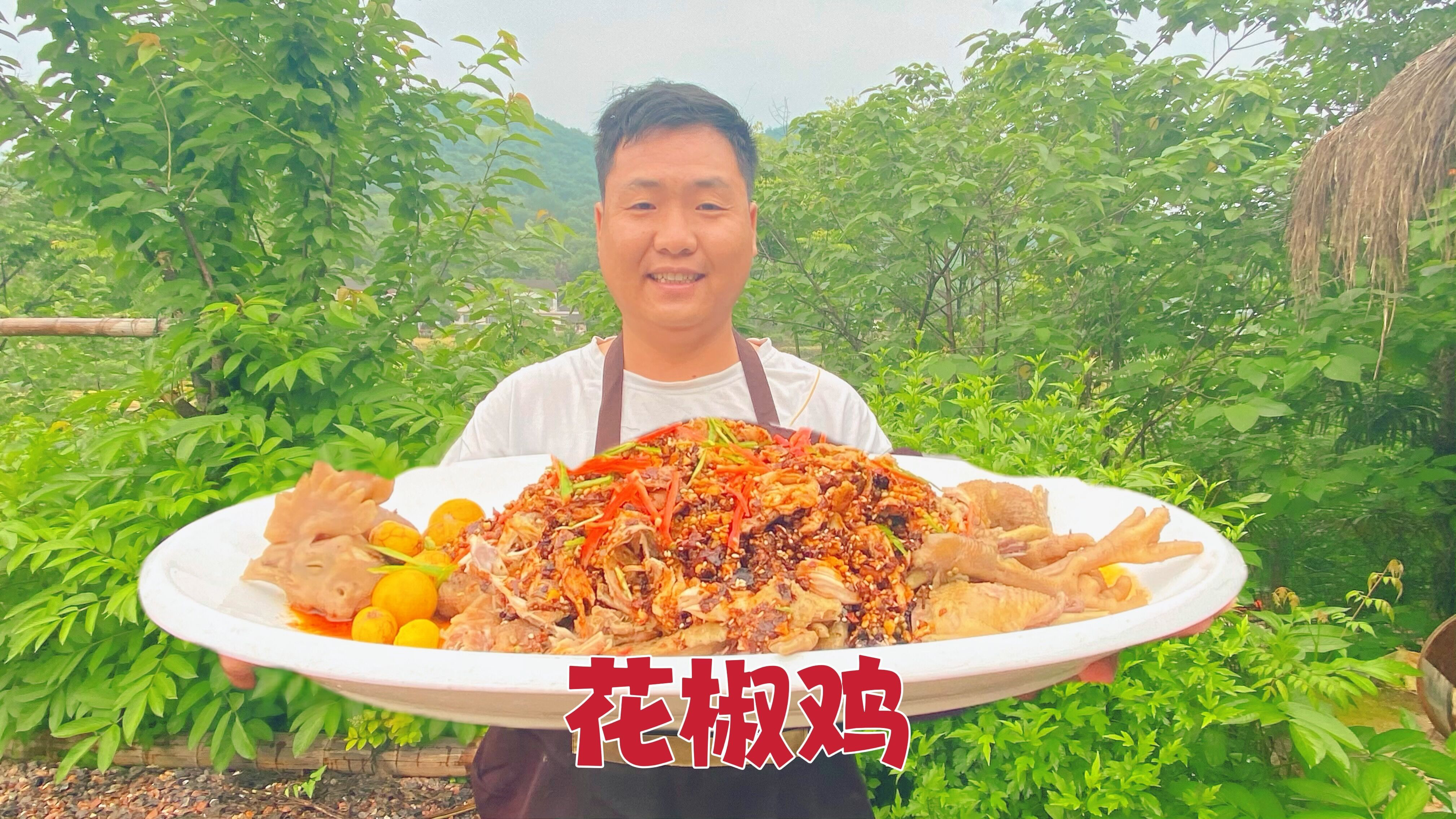 哥俩今天吃“花椒鸡”,一次做两只鸡,麻辣下饭真过瘾