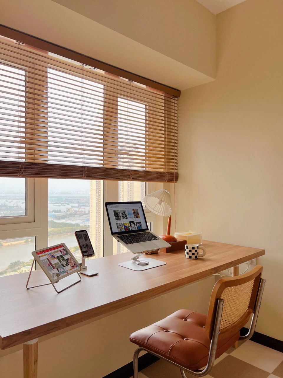 鸡肋飘窗改成靠窗书桌,配木百叶美绝了,附教程6015  飘窗真的别堆