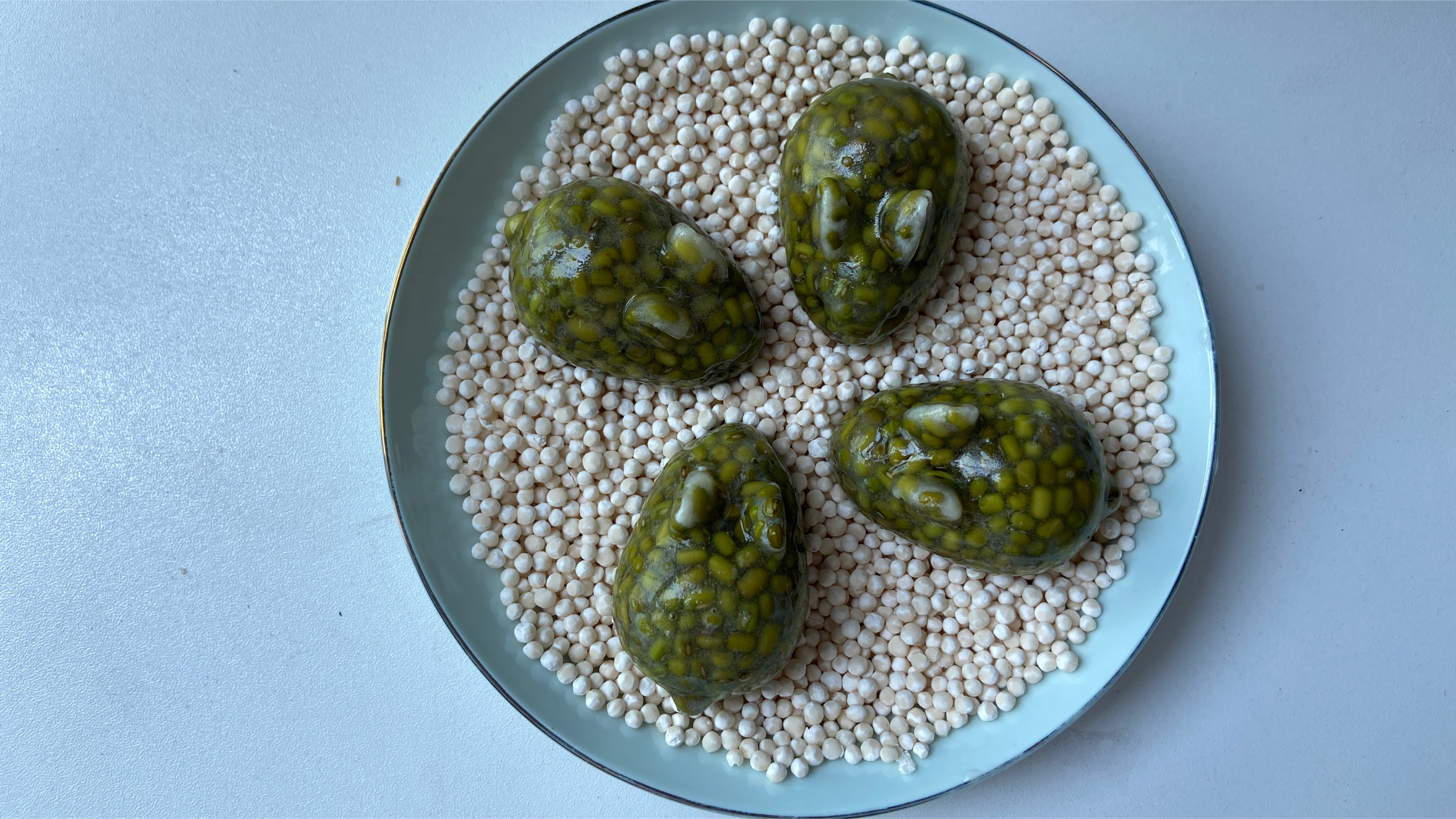 绿豆配上西米，作用实在厉害，解决了很多人夏天的烦恼，省钱实用