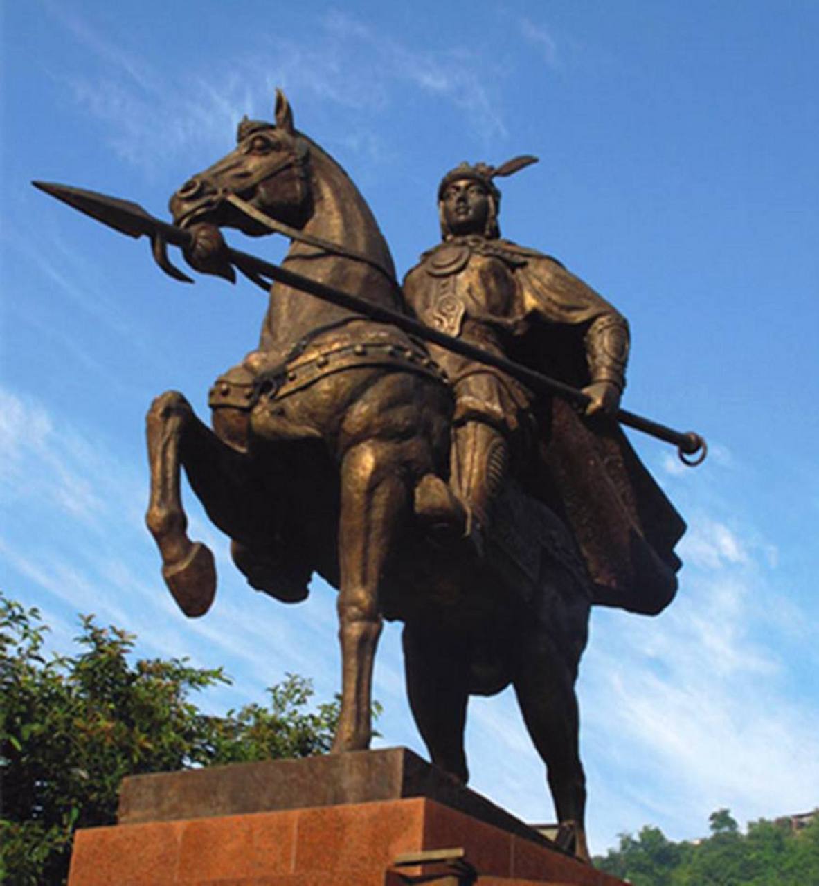 咏秦夫人良玉·清·屈大均 巾帼勤王旧有名,罗敷同姓亦同情.