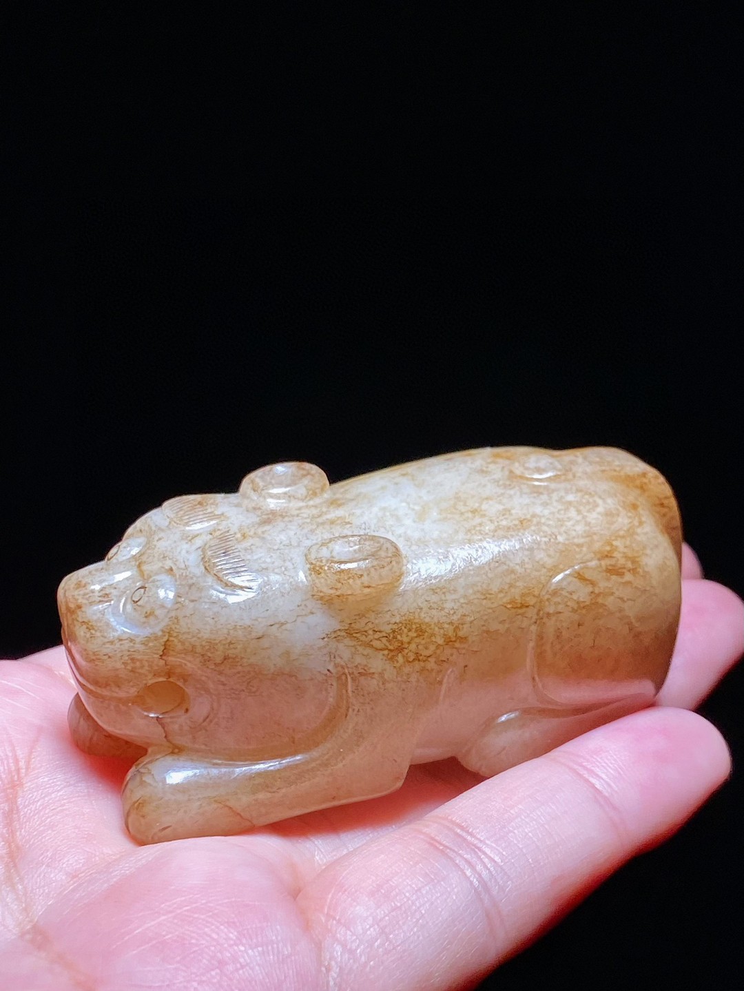 明 和田玉籽料 白玉 玉虎 虎形 把件 摆件 纸镇