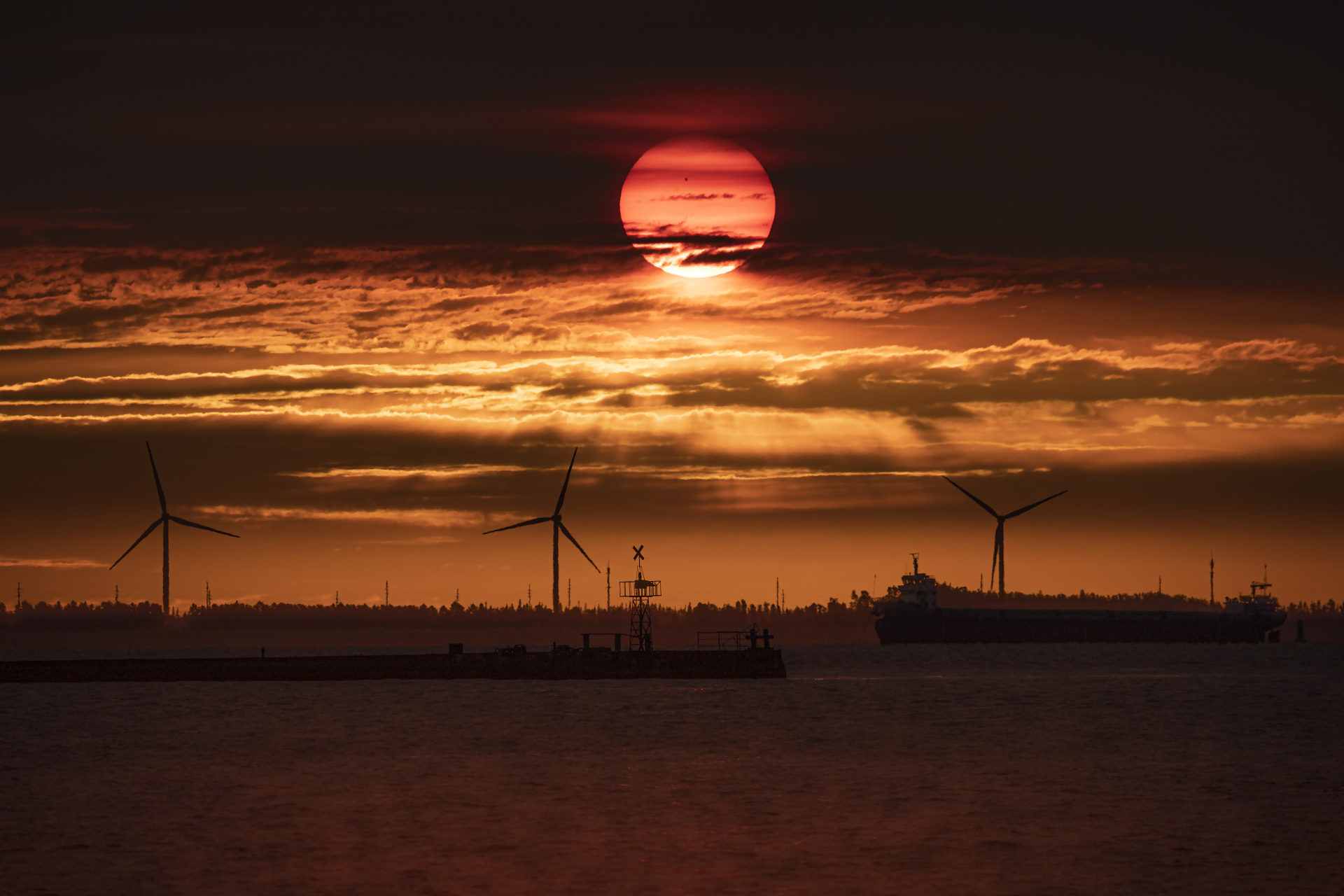 早安!☀️海上日出|光耀一线天~#夏日生活创作季# #日出# #朝霞# 
