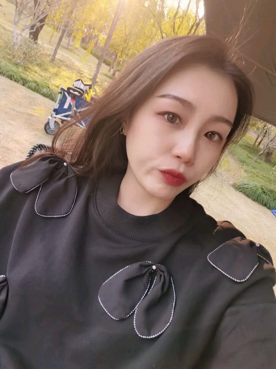 我叫王莉莉,今年32岁,结婚5年,已经和老公2年没有同房了,思来想去