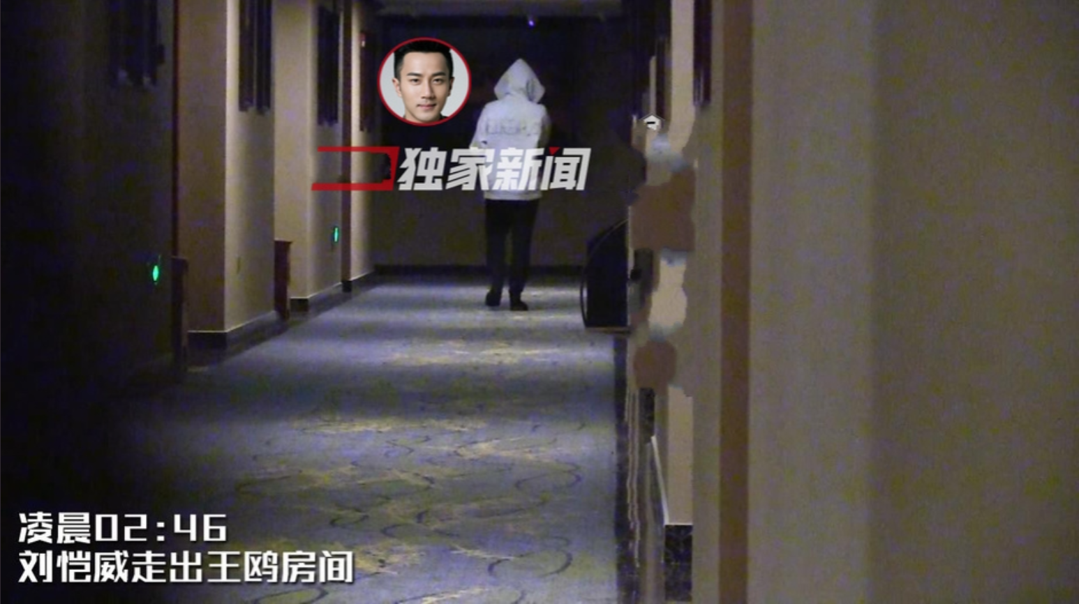 赵薇十年前拍的拉芳广告,身旁全是巨星,最边缘女配今大红大紫