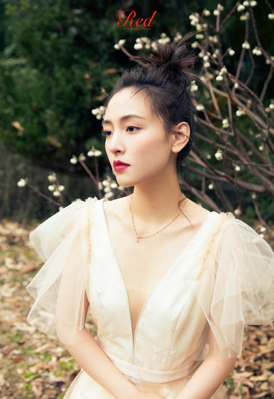 「吴倩」高清壁纸