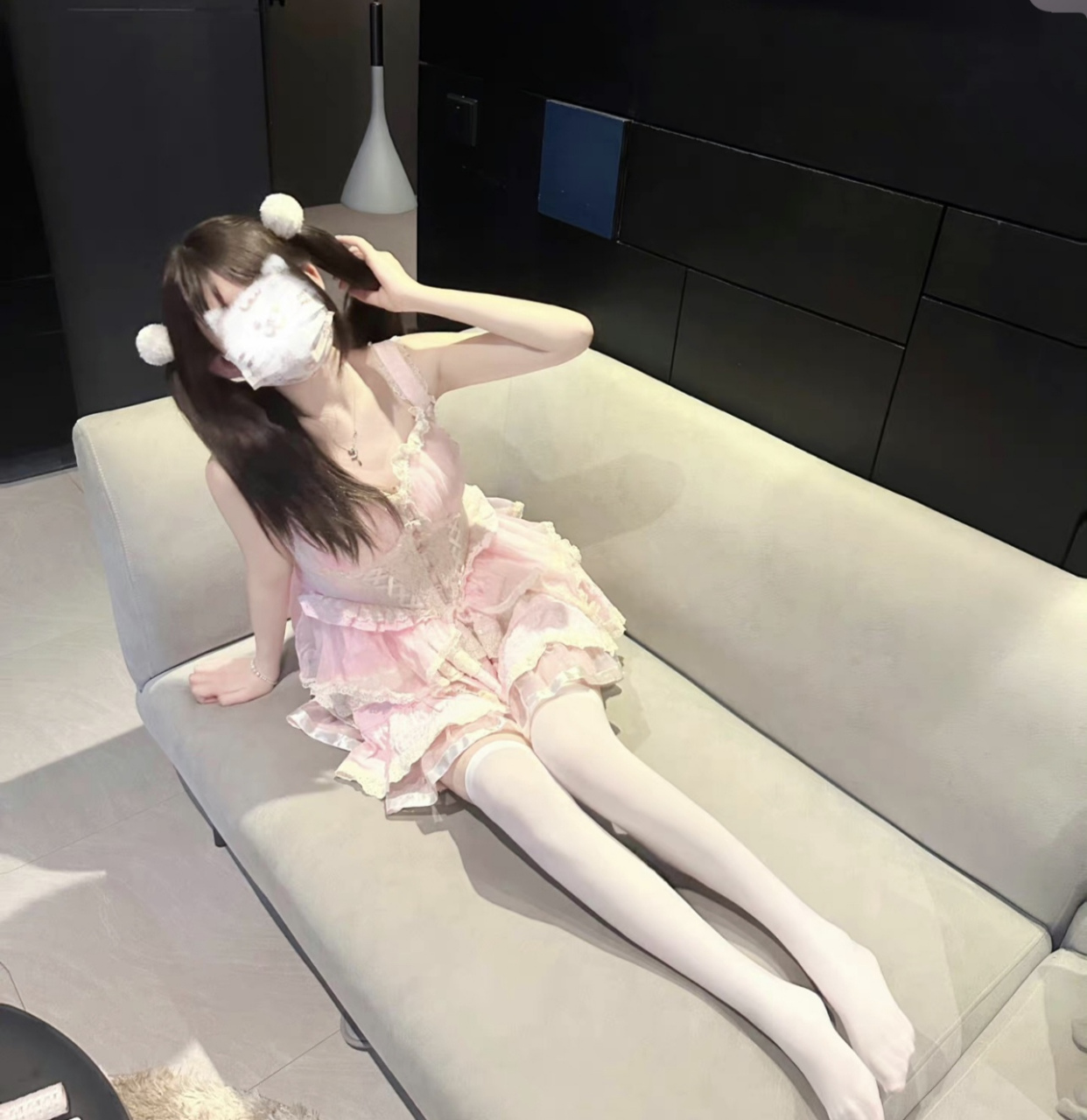 白丝小萝莉超可爱