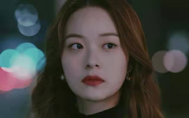 灭亡走进我家门女二号和谁在一起了