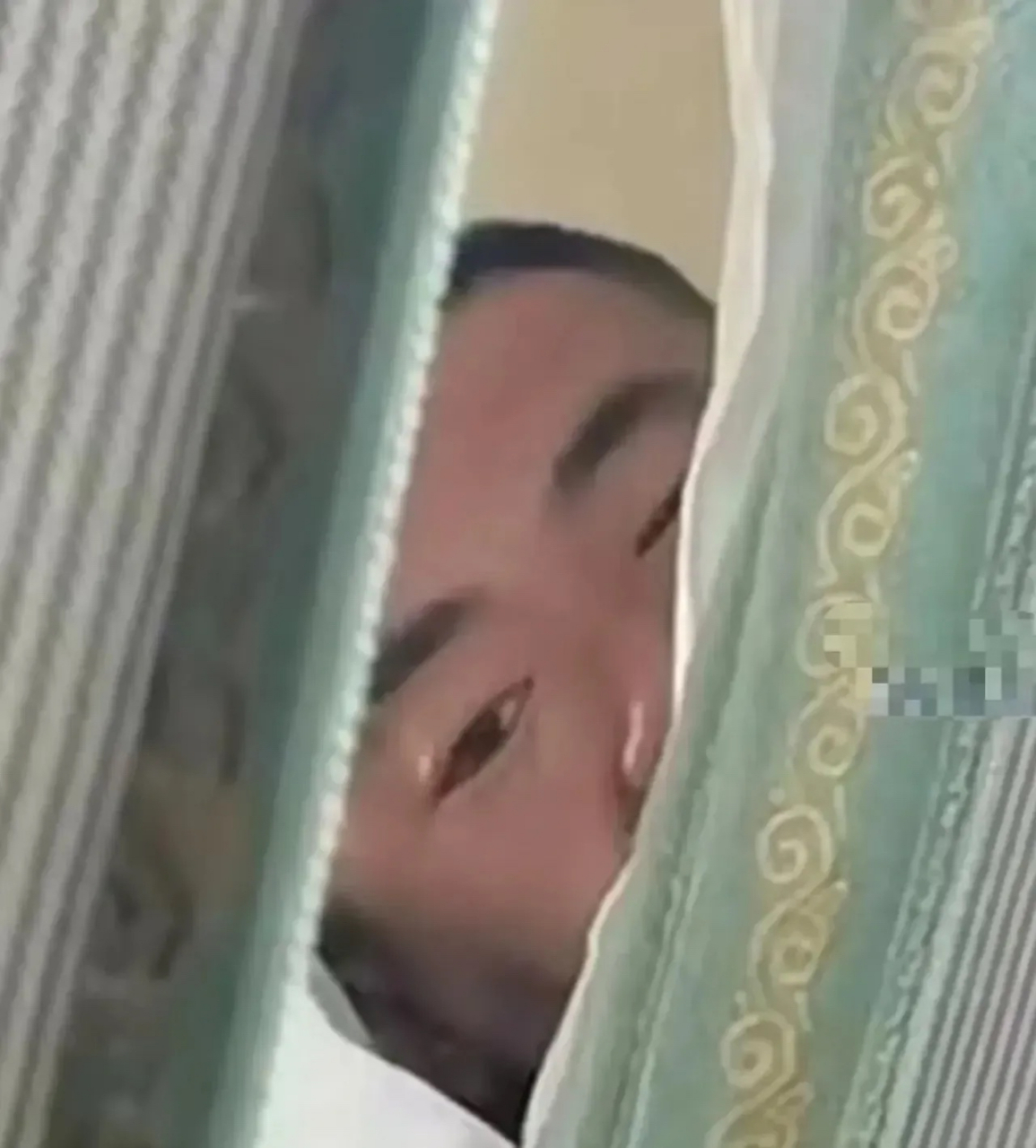 这天,