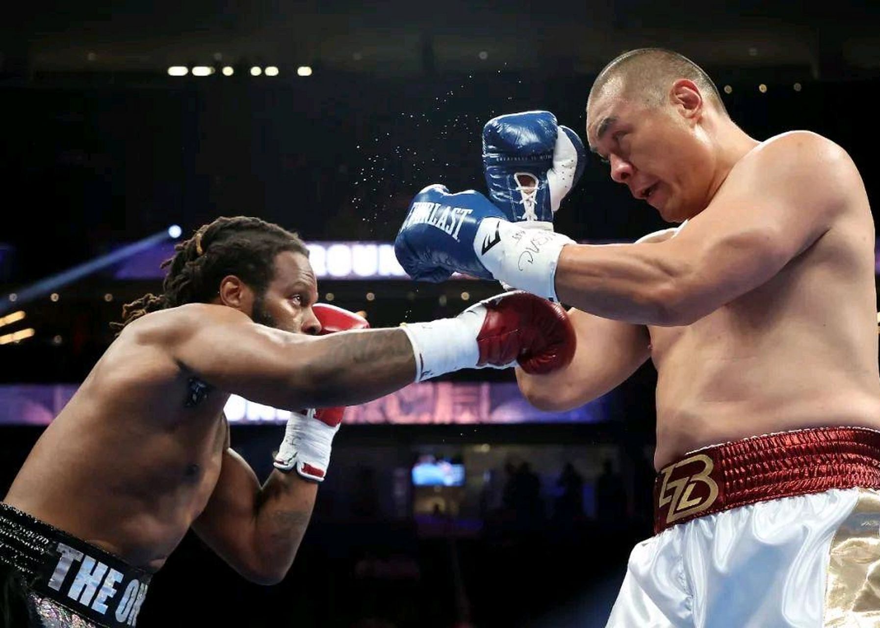 张志磊获世界临时拳王头衔,其实张志磊夺得是wbo重量级过渡拳王.