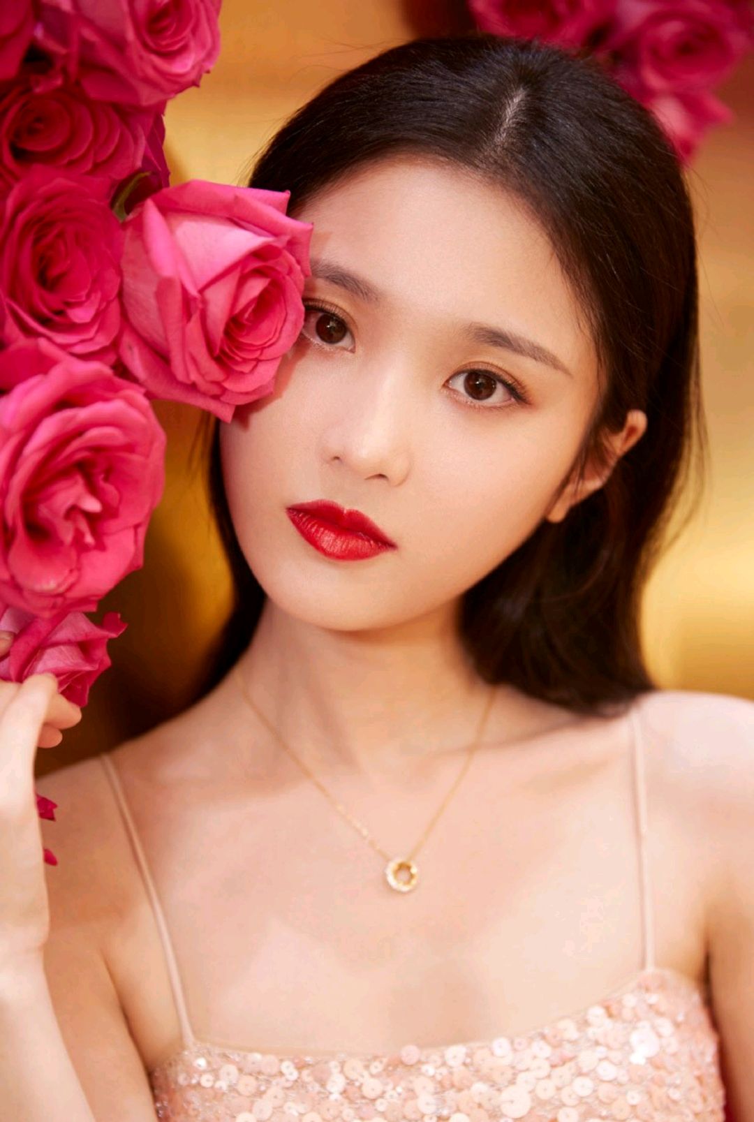 精美图集|邻家女孩张慧雯,温柔清纯