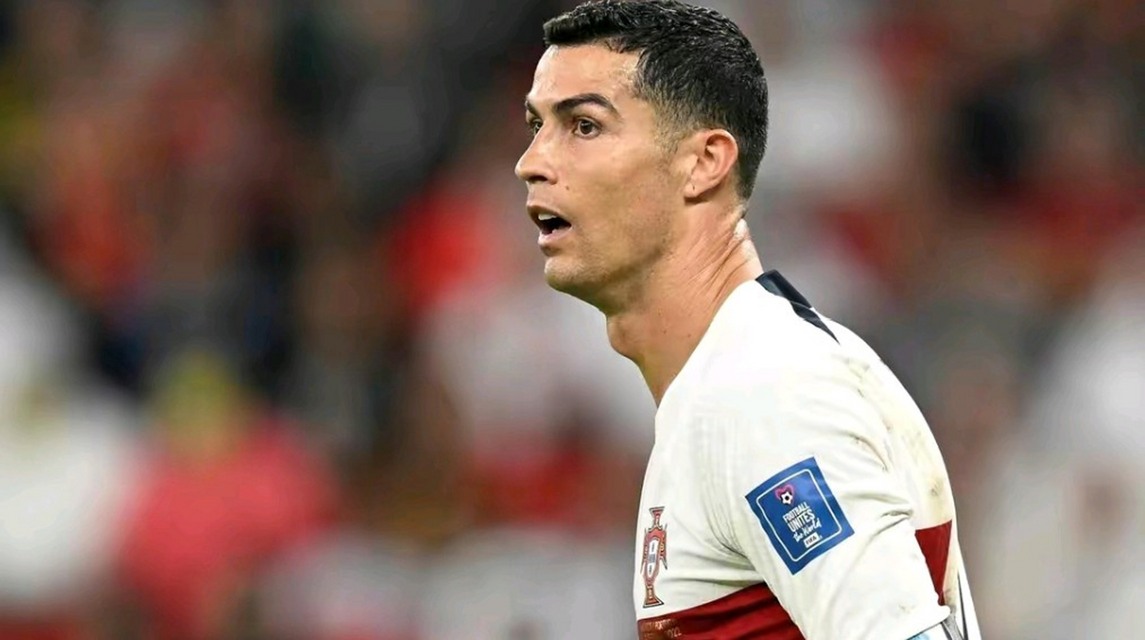 黄健翔:c罗的职业生涯足够优秀!