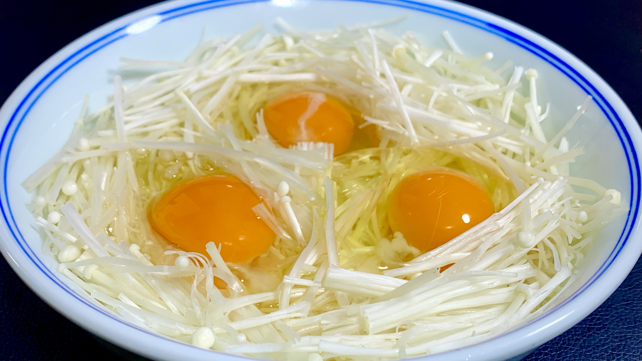 最近很火的金针菇鸡蛋做法,饭店卖58一盘,在家成本不到6元好香