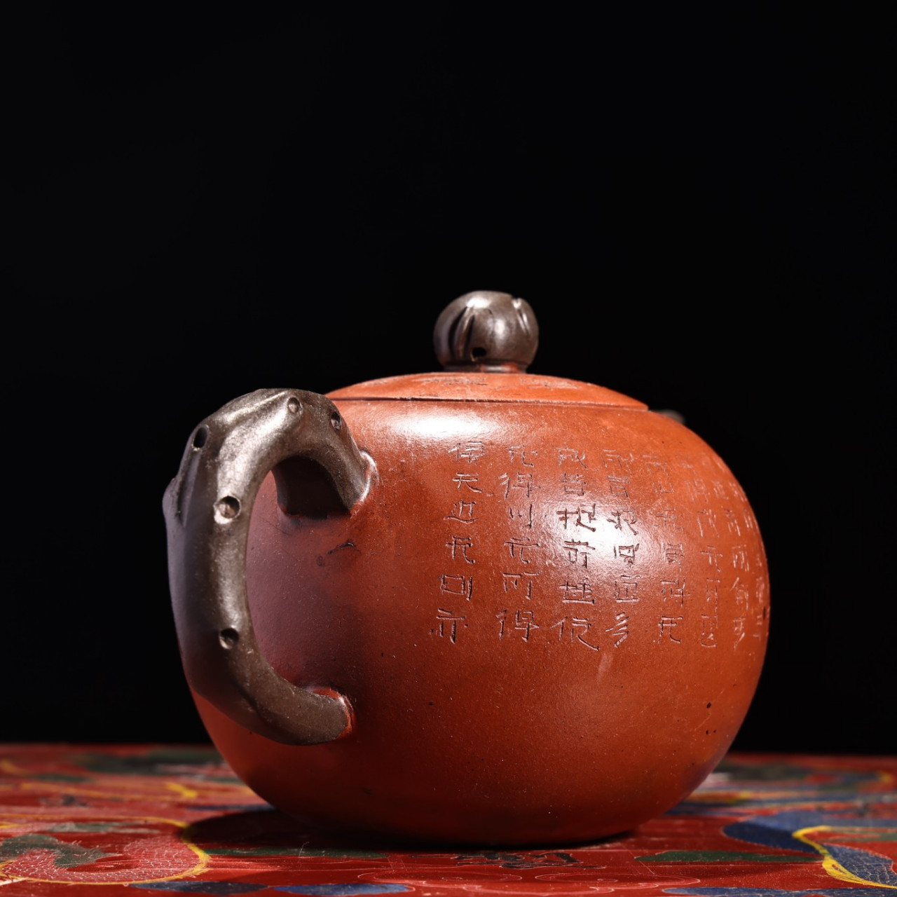 旧藏收清代宫廷御藏紫砂壶茶具一套 工艺精湛   造型独特精美 盒尺寸