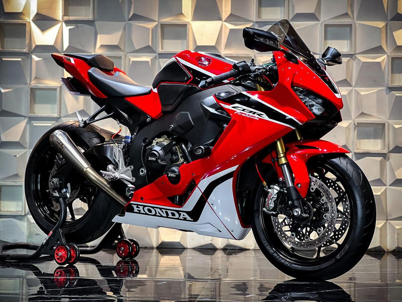 本田cbr1000rr fireblade#摩托车