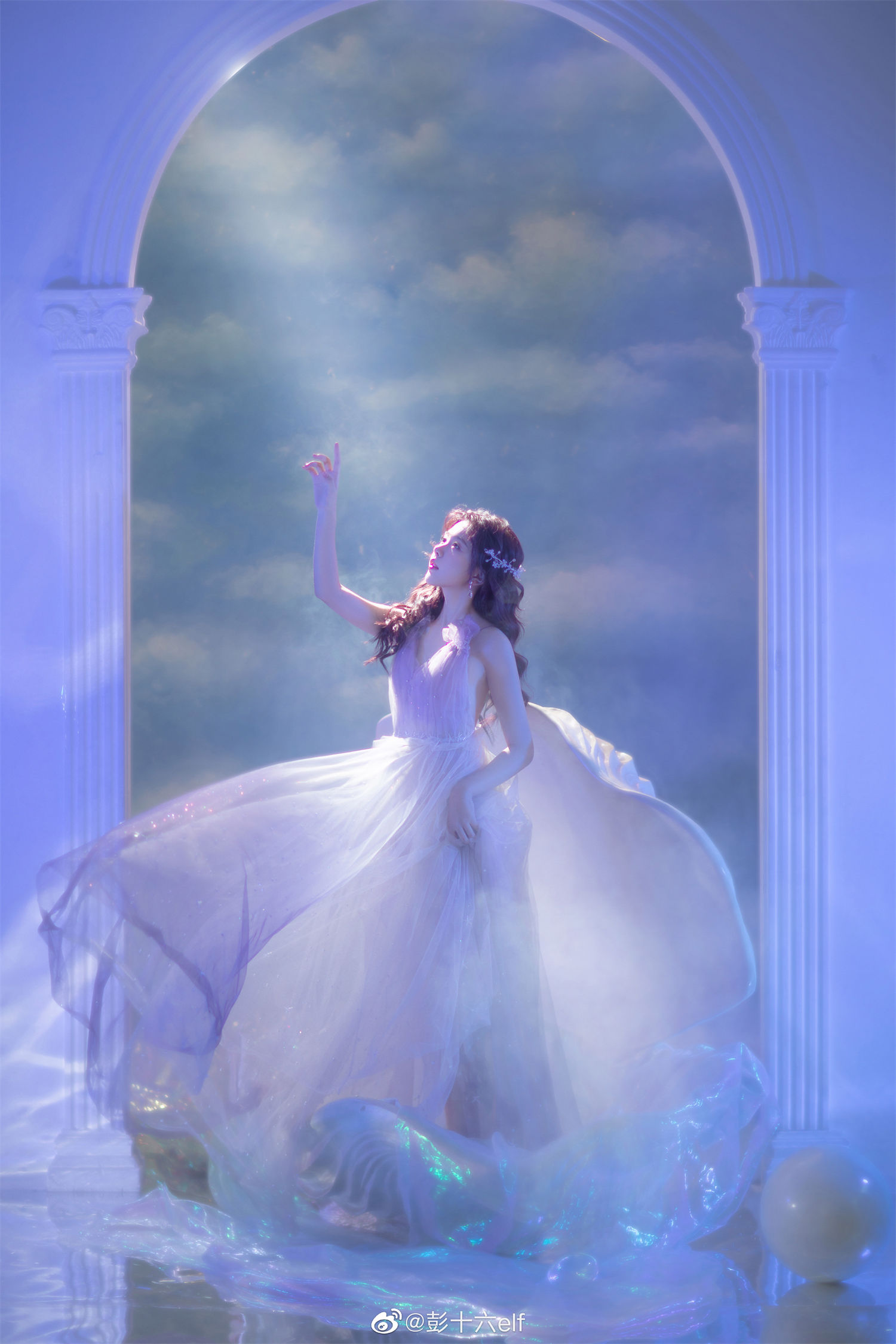 彭十六elf的个人资料简介，天空有云层如同我和你