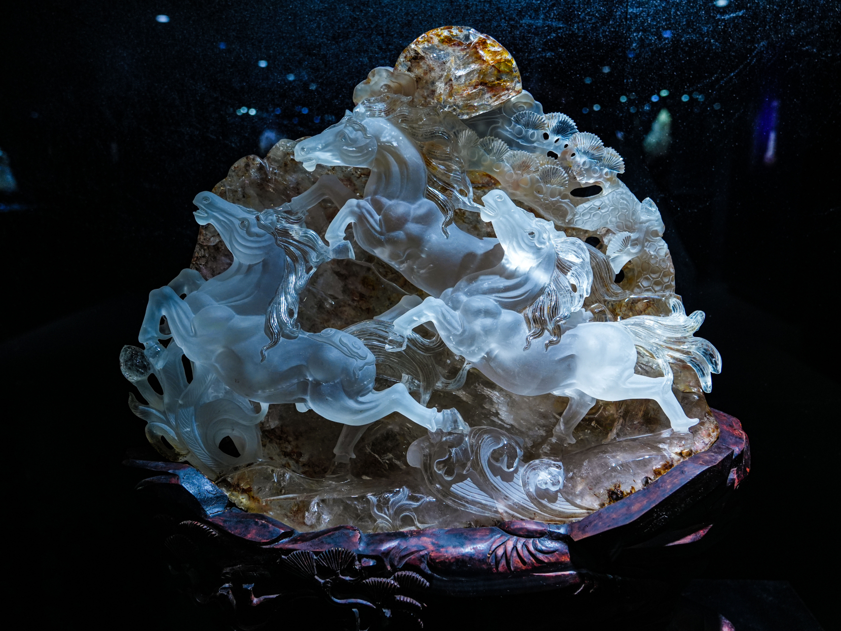 连云港|东海水晶博物馆 国内规模最大,等级最高,规模最全的水晶主题的