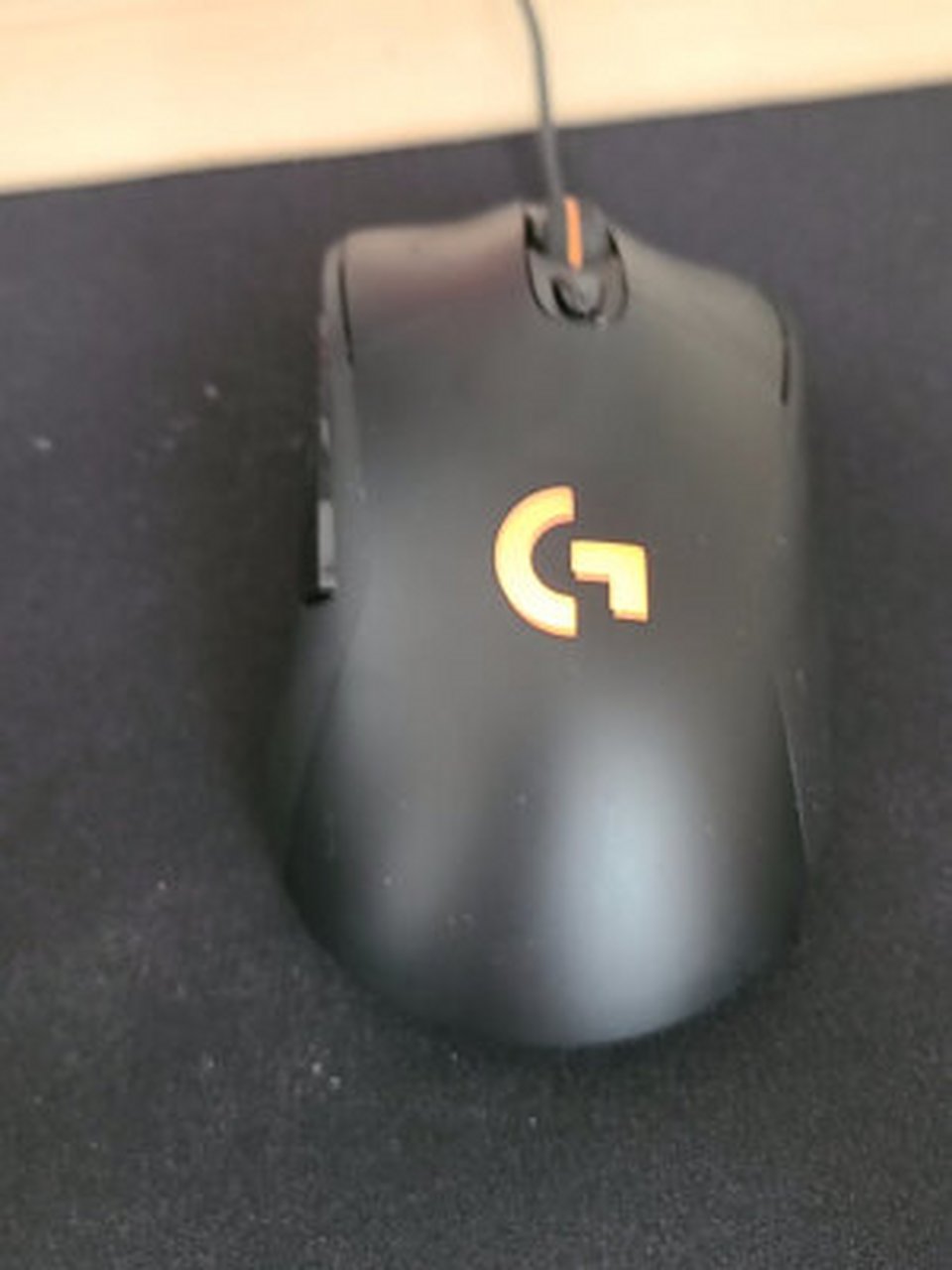 罗技g403好吗,罗技g703跟有线g403有何区别  罗技g403其实也还可以