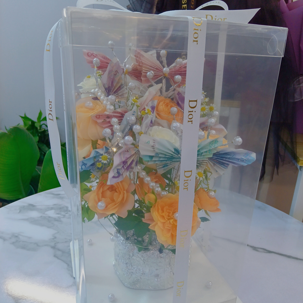 蝴蝶有钱花礼盒 不一样的生日花礼 主打的就是一个特别