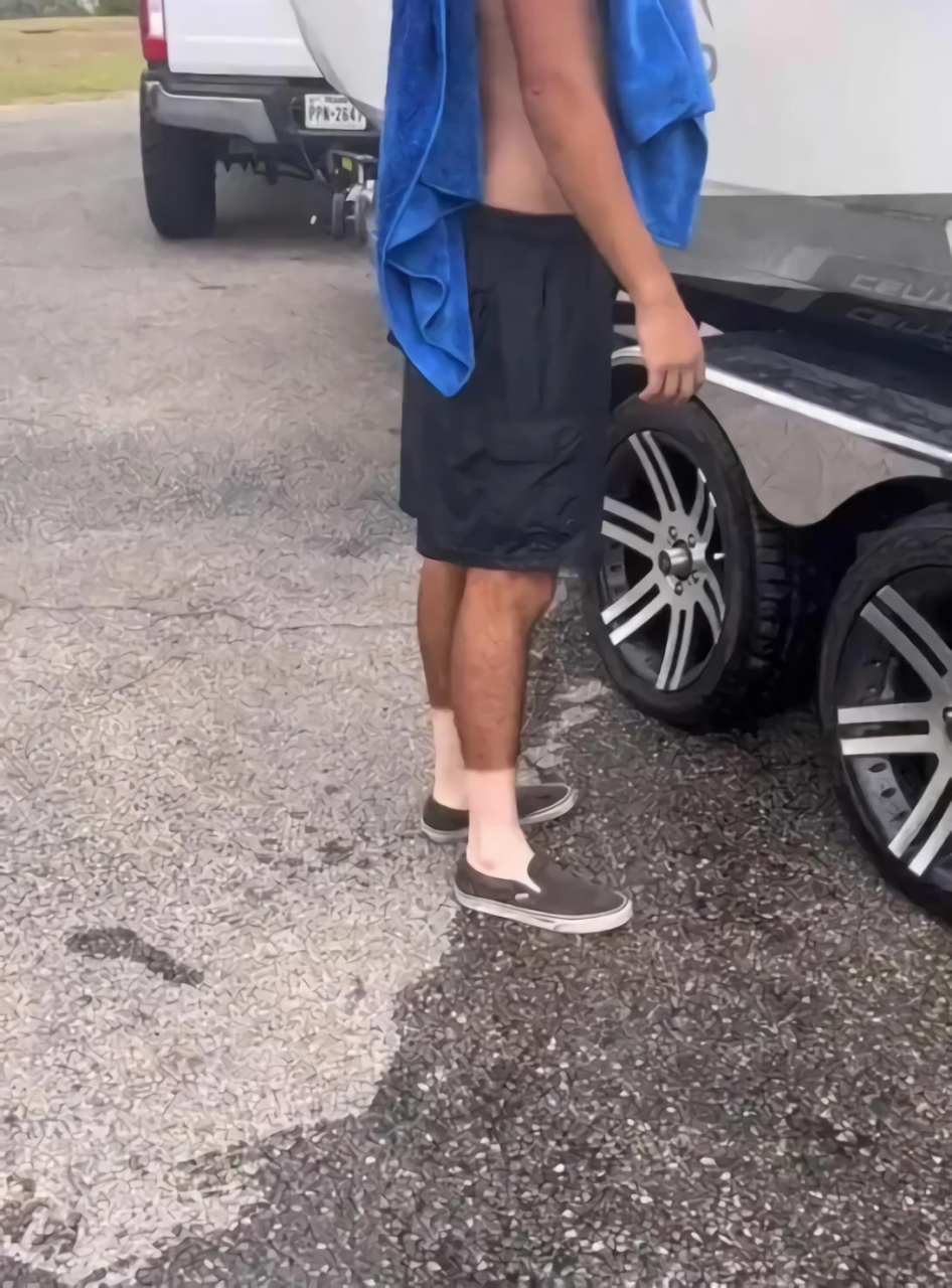 真是黑白分明,两极分化太明显了