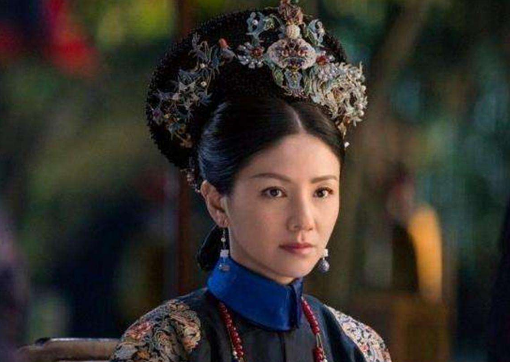 她是历史小燕子的原型,深受皇帝宠爱,却最终嫁给了和珅的儿子