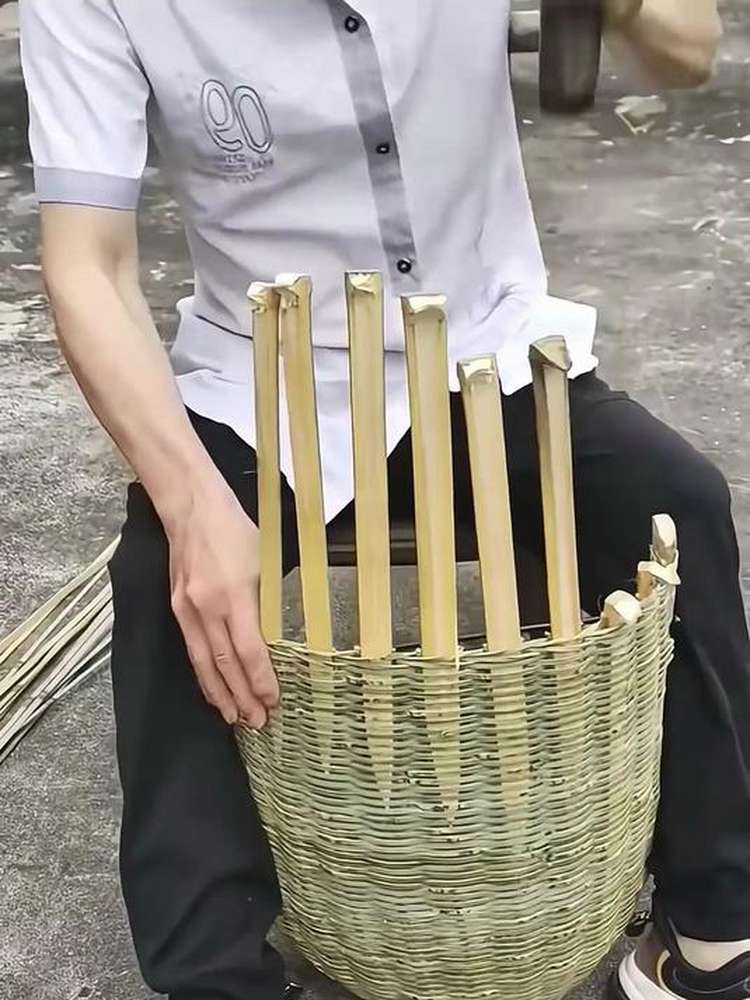 老师傅竹编好手艺，现在几乎没人会了，非物质文化传承,手作,编织布艺,好看视频