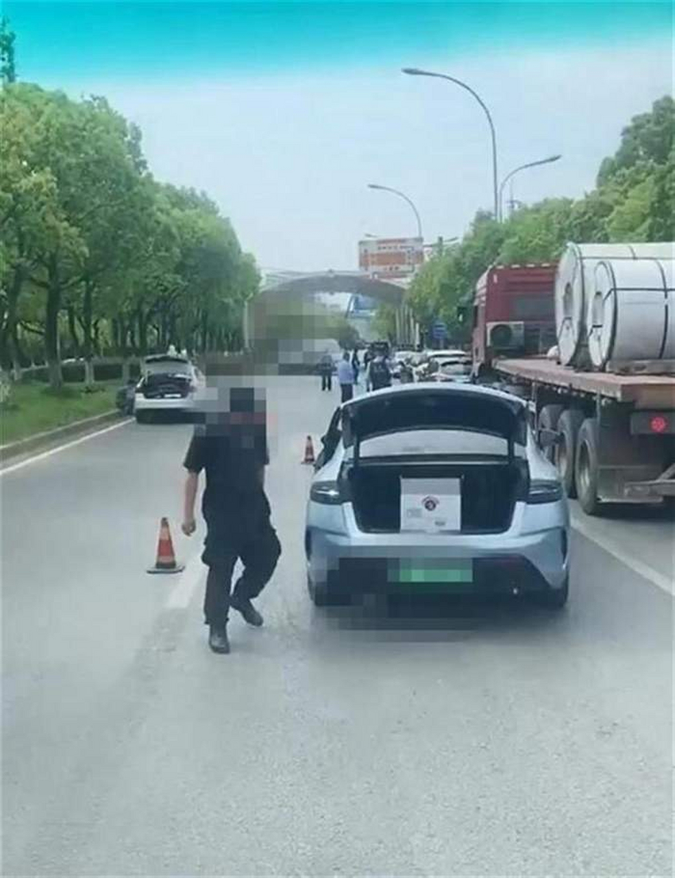 5月10日晚,新闻记者从权威渠道获悉,江苏无锡江阴枪击案两嫌犯已被