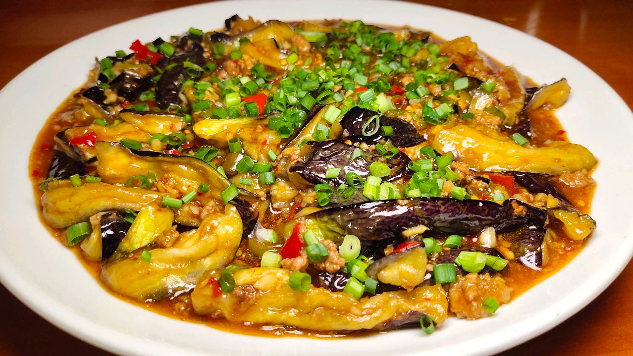 挑战酒店里的经典菜品鱼香茄子!做好这2步,能挑战成功吗?