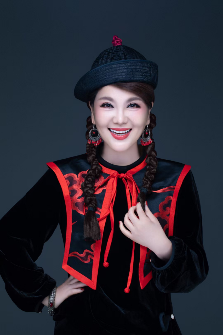 乌兰图雅 蒙古族歌手 #央金兰泽 藏族歌手 #阿幼朵 苗族歌手 #卞英花