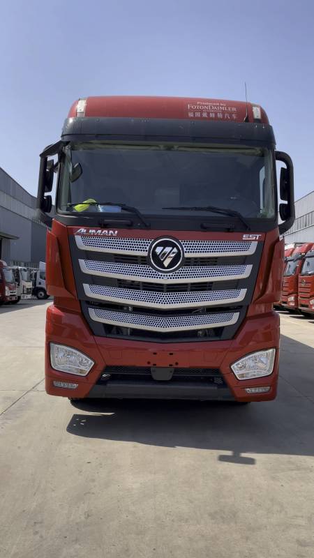红色车头福田欧曼est前四后八9米6冷藏车真帅欧曼绿通之星490马力