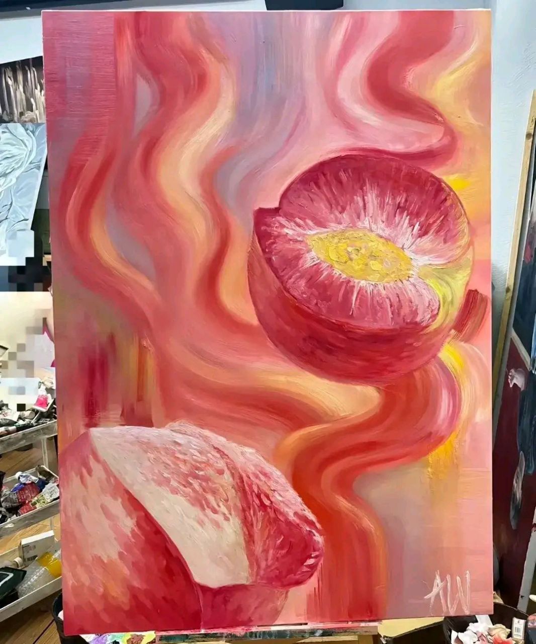 王诗龄画的油画鲜艳欲滴的桃子,甜蜜都溢出来了,有吃到第一口鲜桃的