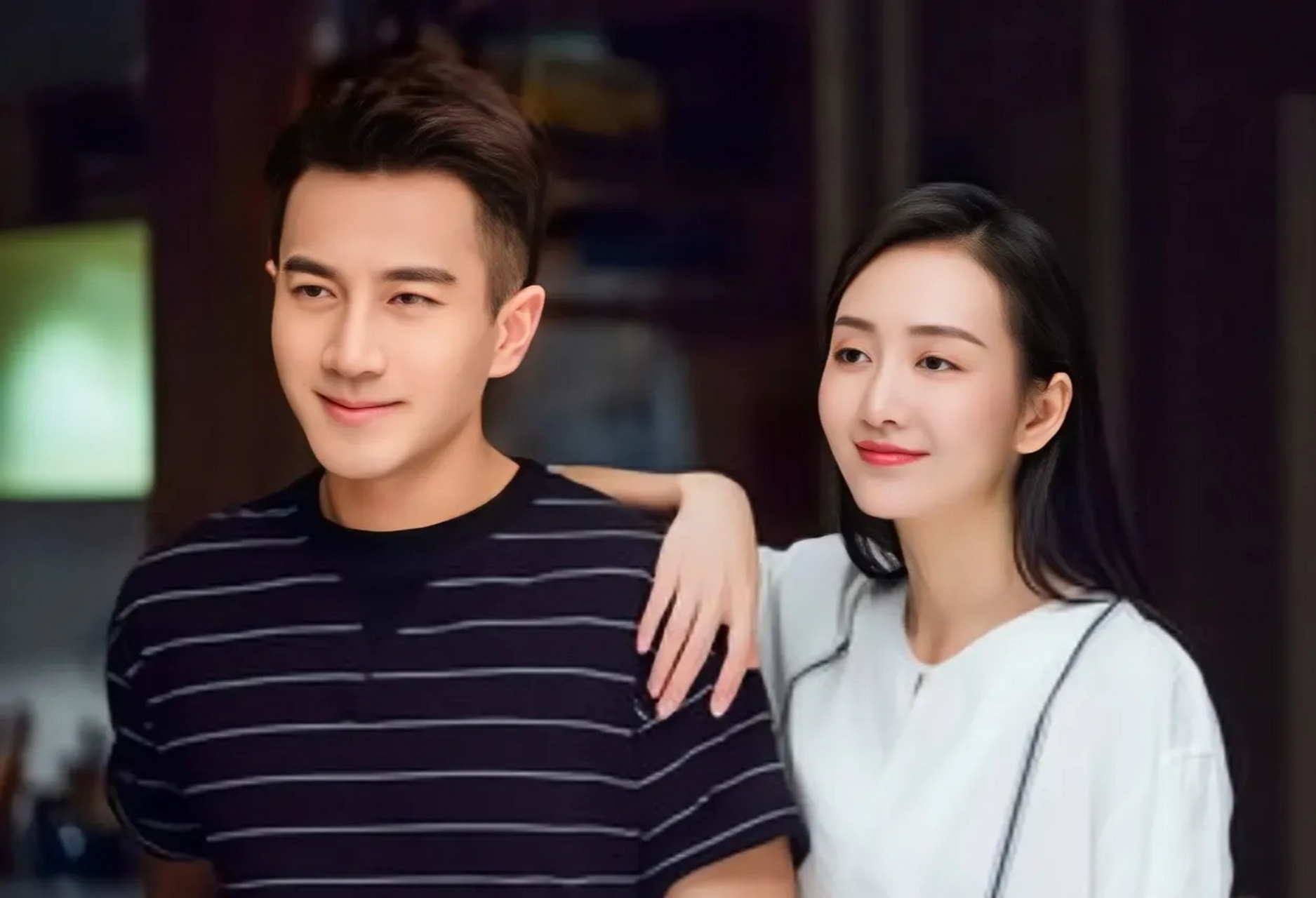 突发悔婚:王鸥和张戈恋情破局  2013 年,备受瞩目的演员王鸥与张戈