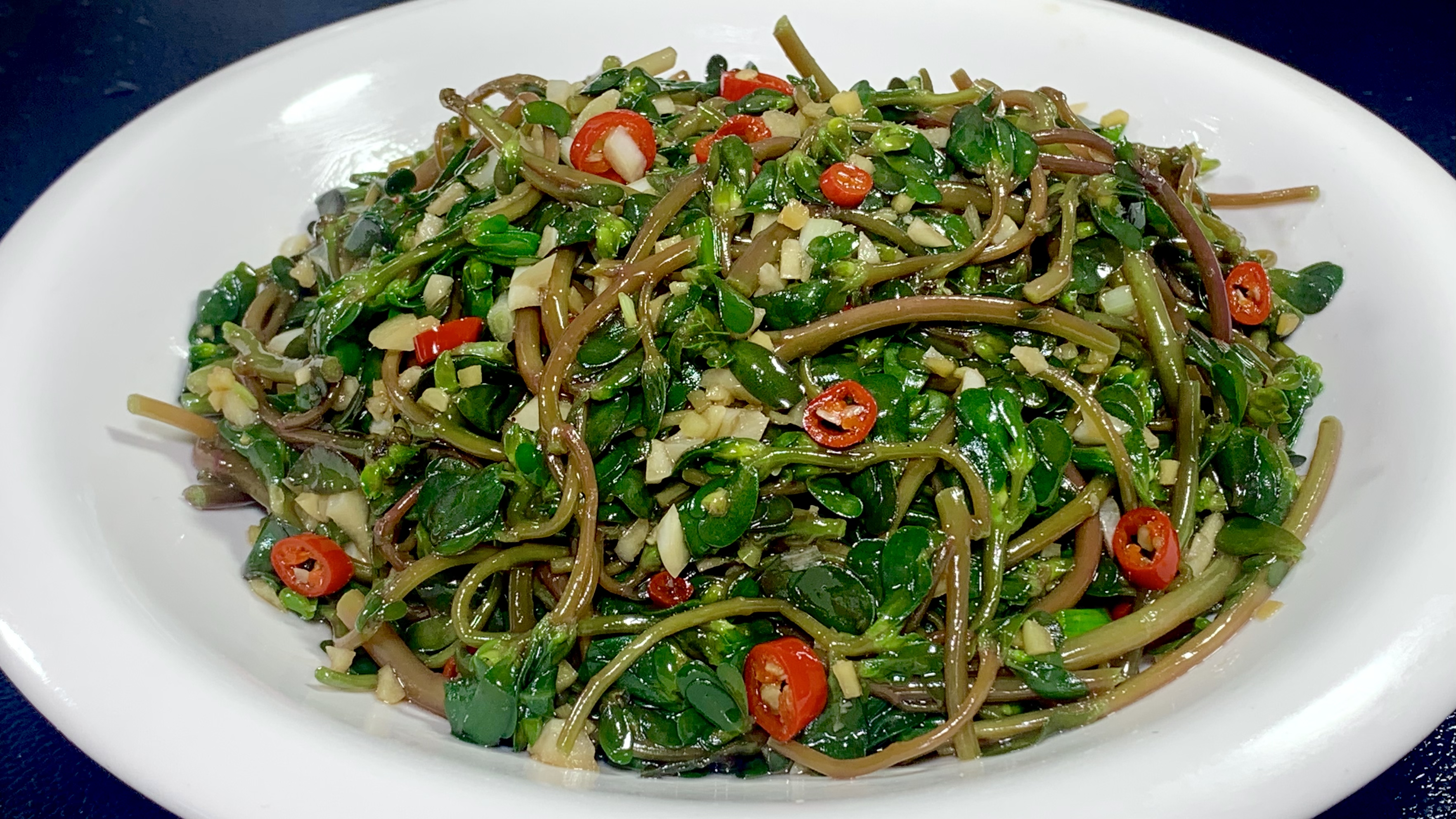 不用炒的马齿苋才好吃，开胃爽口又营养，厨师长分享做法，真美味