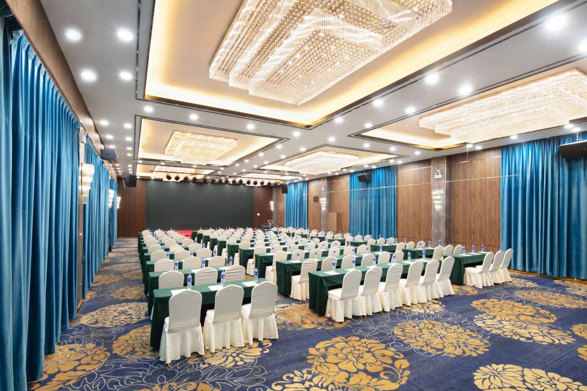 郑州金水区300人酒店会议室