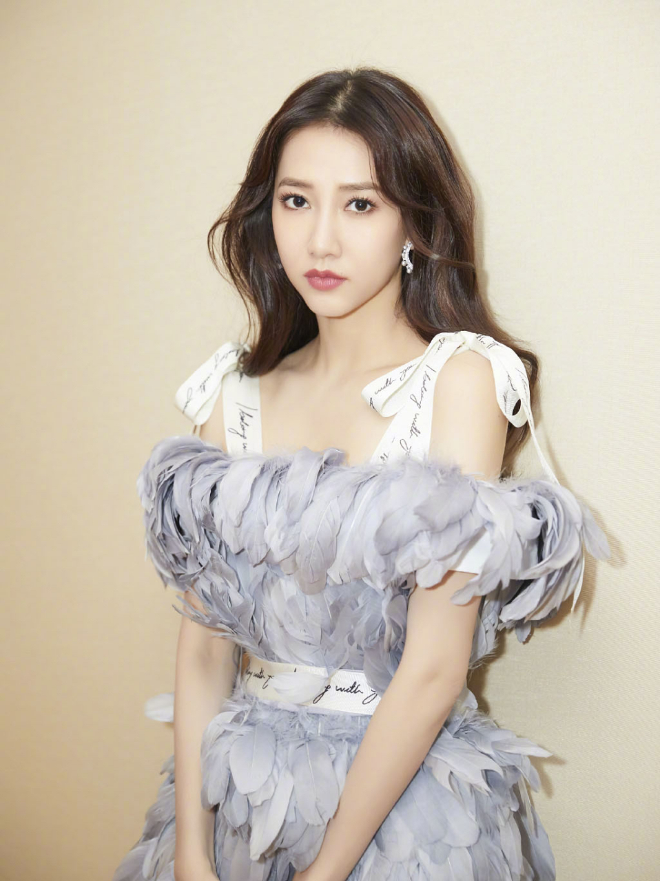 弦子(stringer),本名张弦子,1986年4月22日出生于广西壮族自治区百色