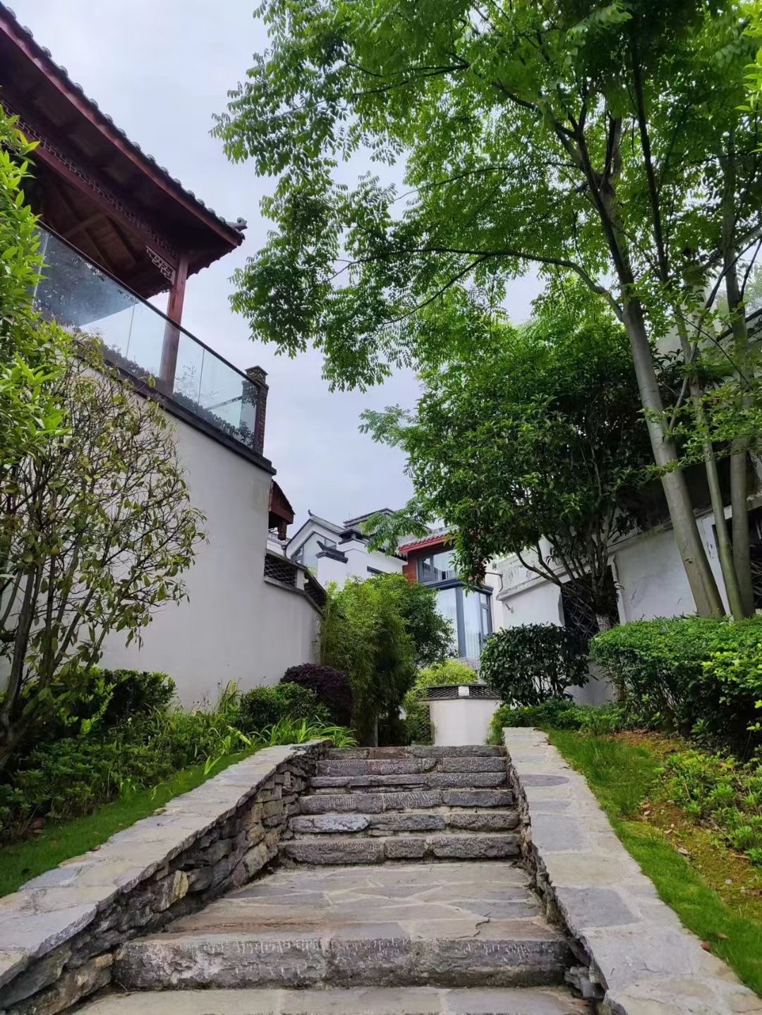 贵州双龙航空经济区双龙镇双拼别墅