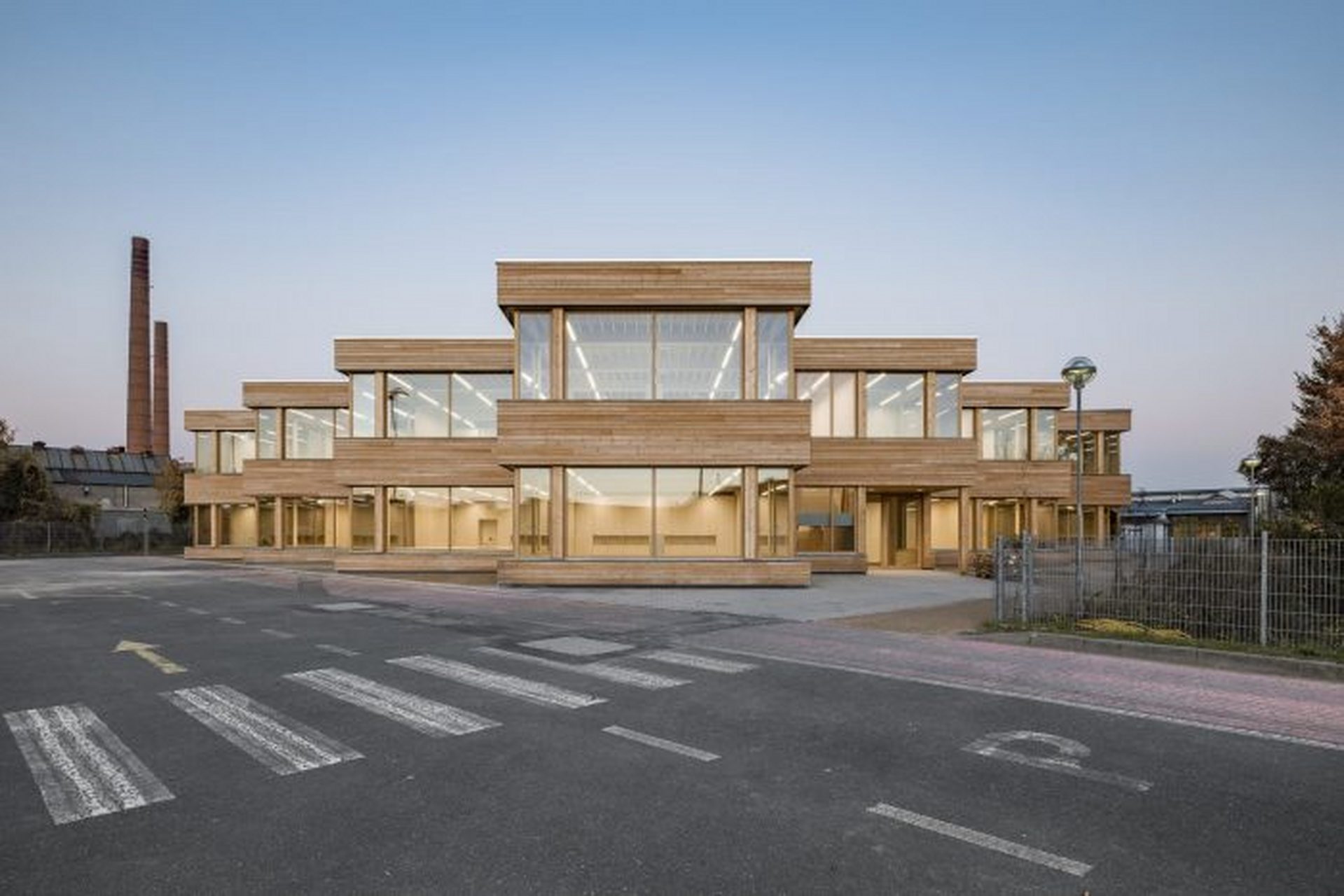 世界建筑之美:聚焦后疫情时代德国社区中心  布局结构与相邻的建筑成