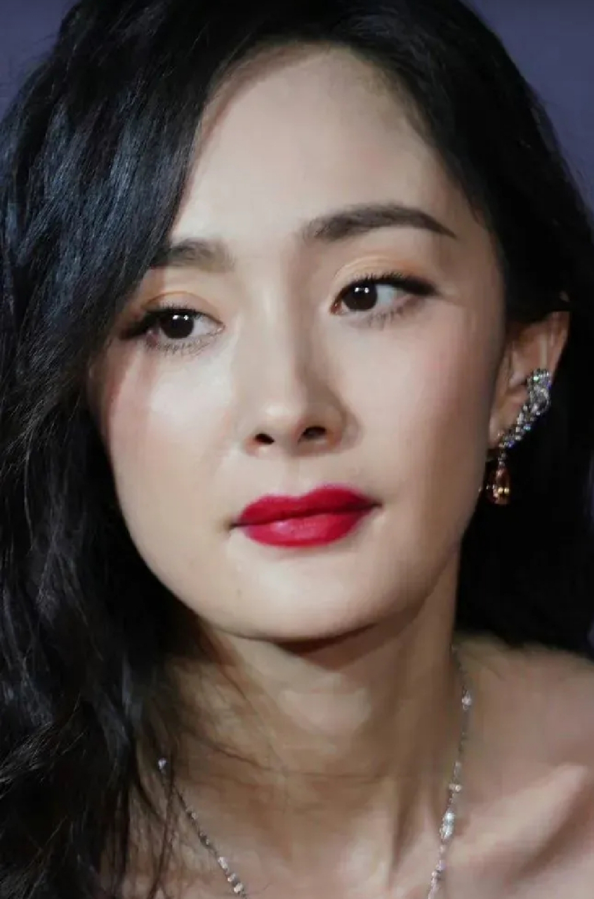 没有滤镜的杨幂,真的好性感!