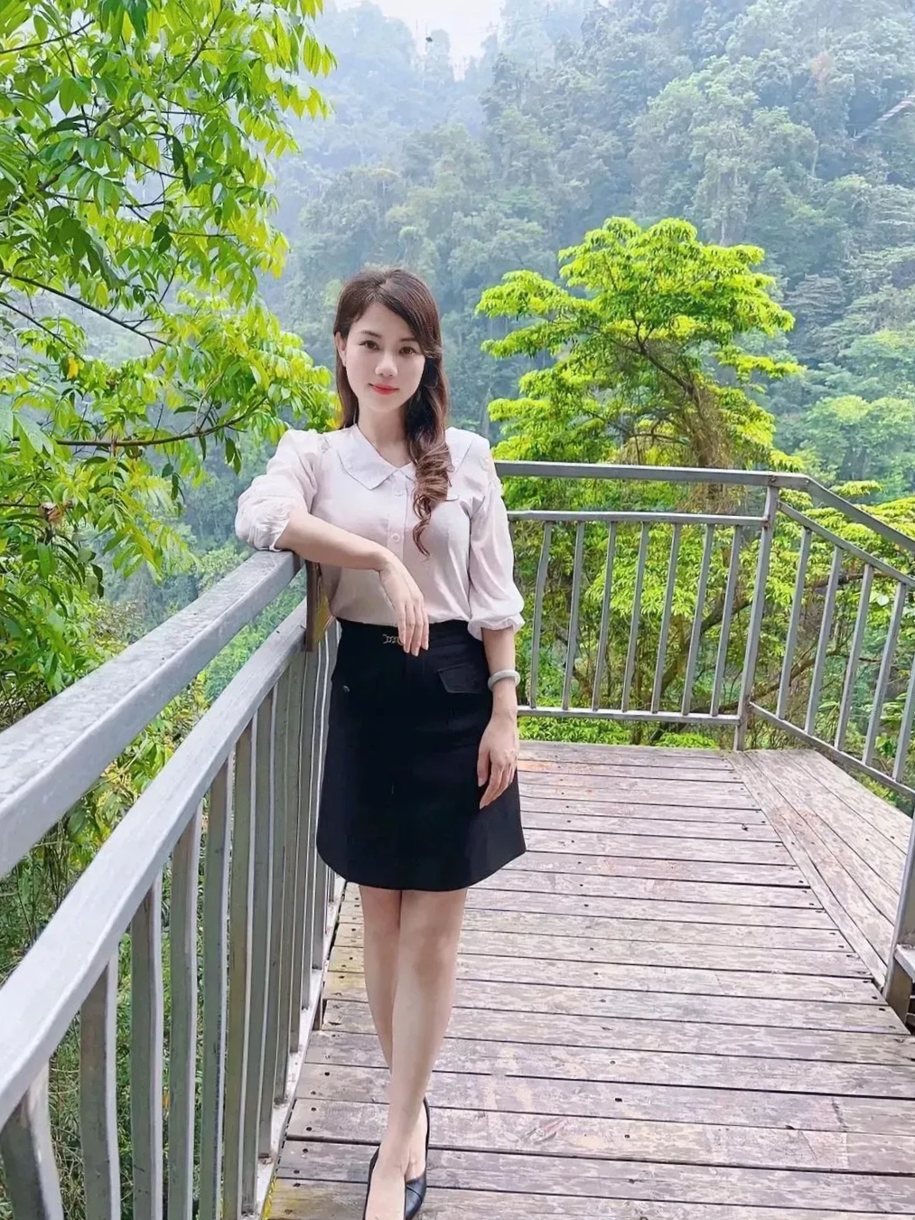 风仪秀整,衣必文采