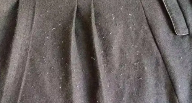 呢子大衣起球是不是质量不好