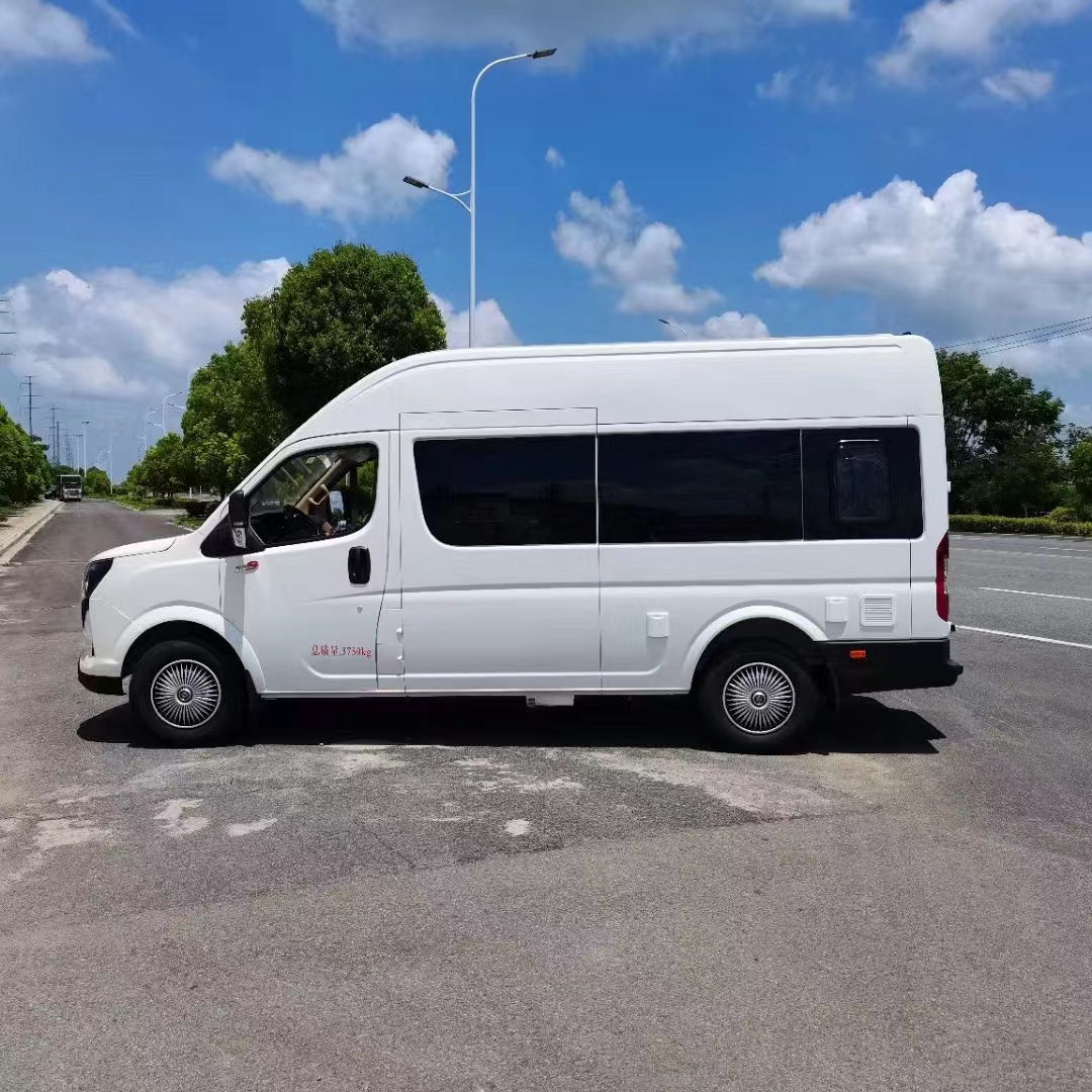 新东风御风v9b型房车