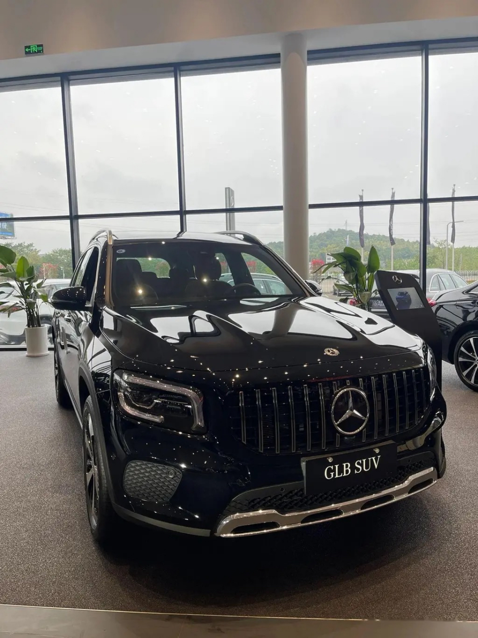 30万预算豪华suv,奔驰glb220成优选2.0t,2.0t大7座不香吗!