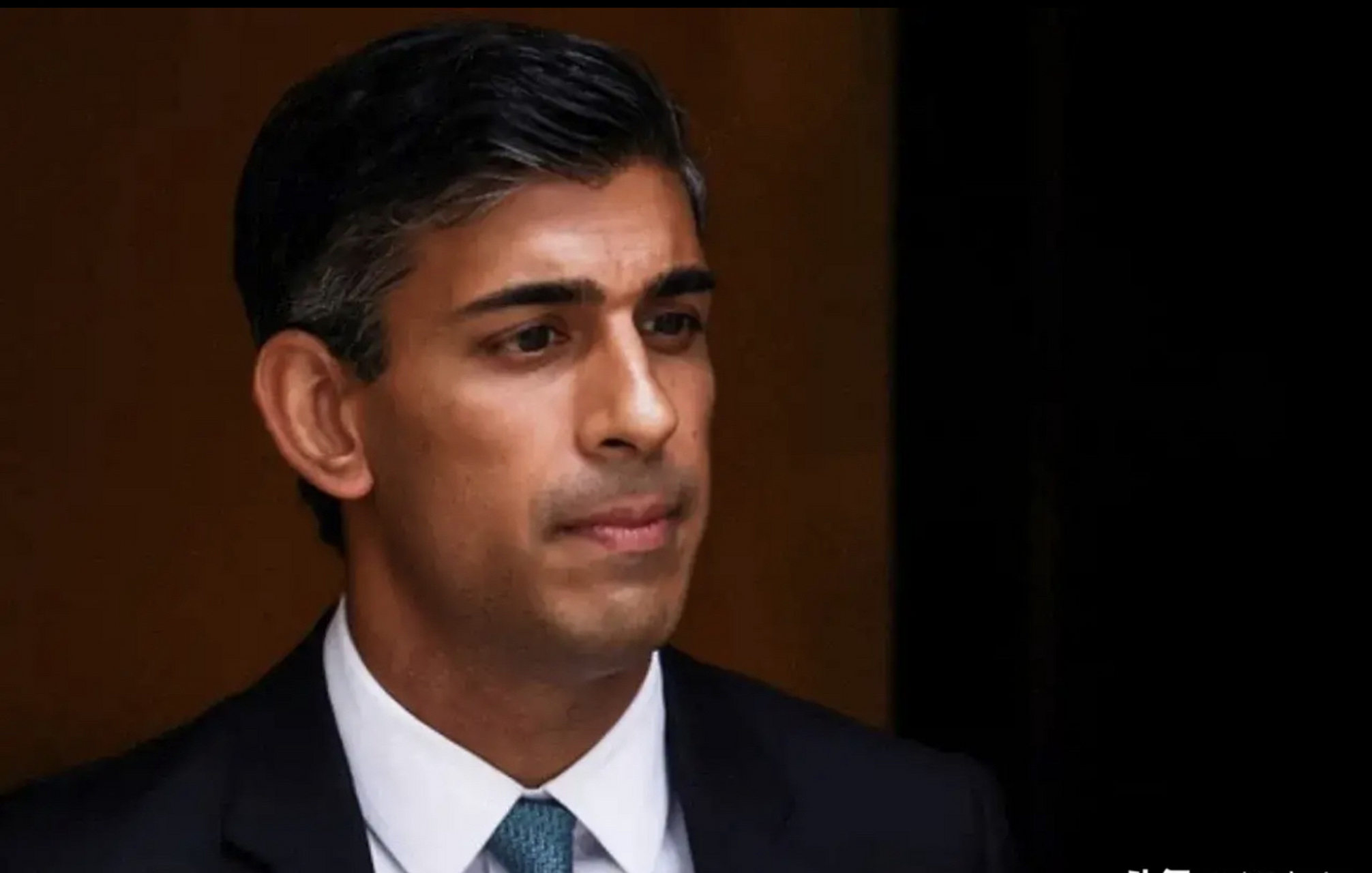 英国首相里希·苏纳克表示,英国必须为俄罗斯突然崩溃做好准备.