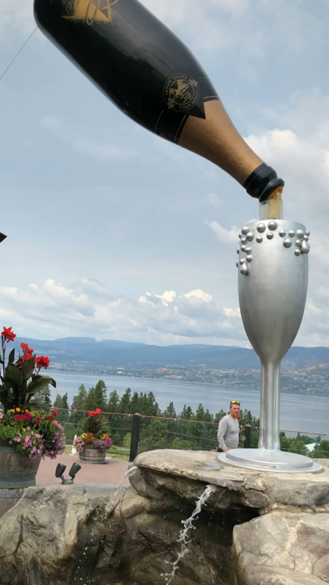 加拿大基洛纳酒庄葡萄酒之乡基洛纳