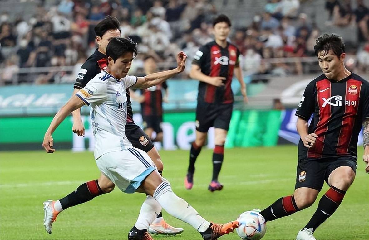 今日赛事分析:韩职 蔚山现代 vs 水原fc 蔚山誓破水原重!