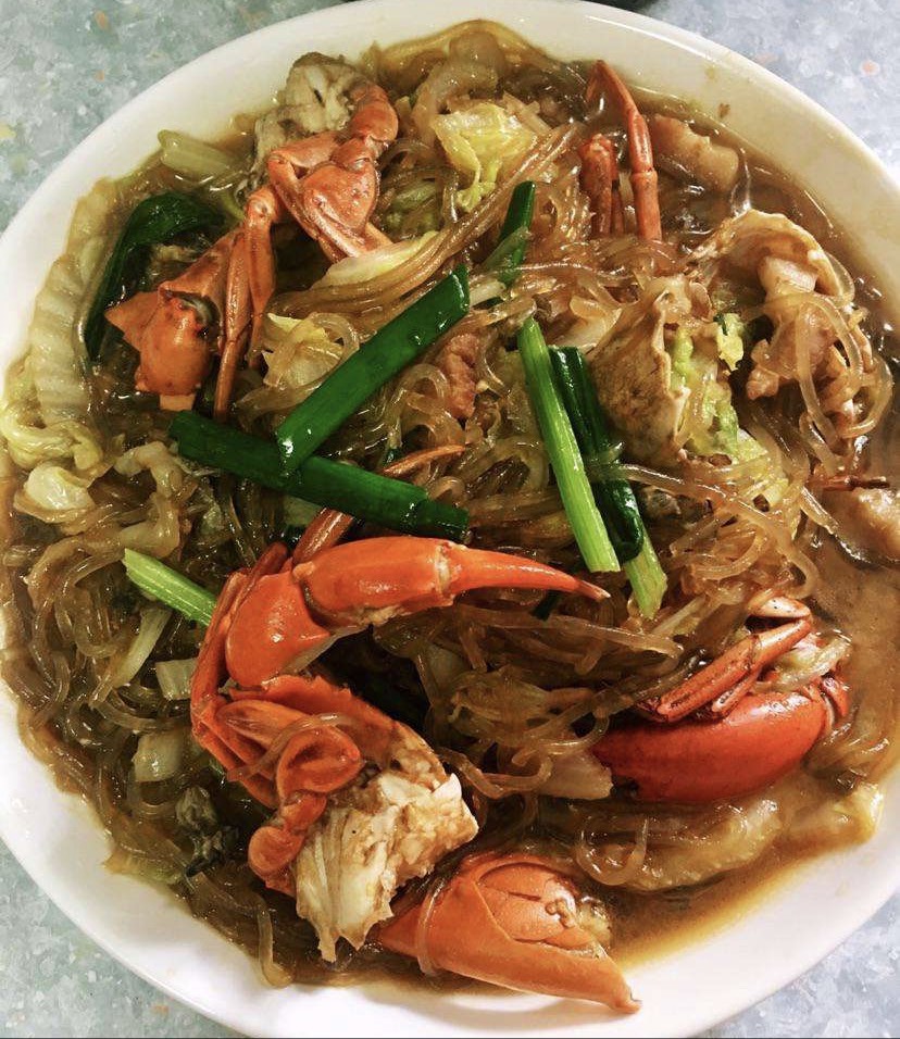 今天介绍一道福清酒席上的一道主食—焖冬粉