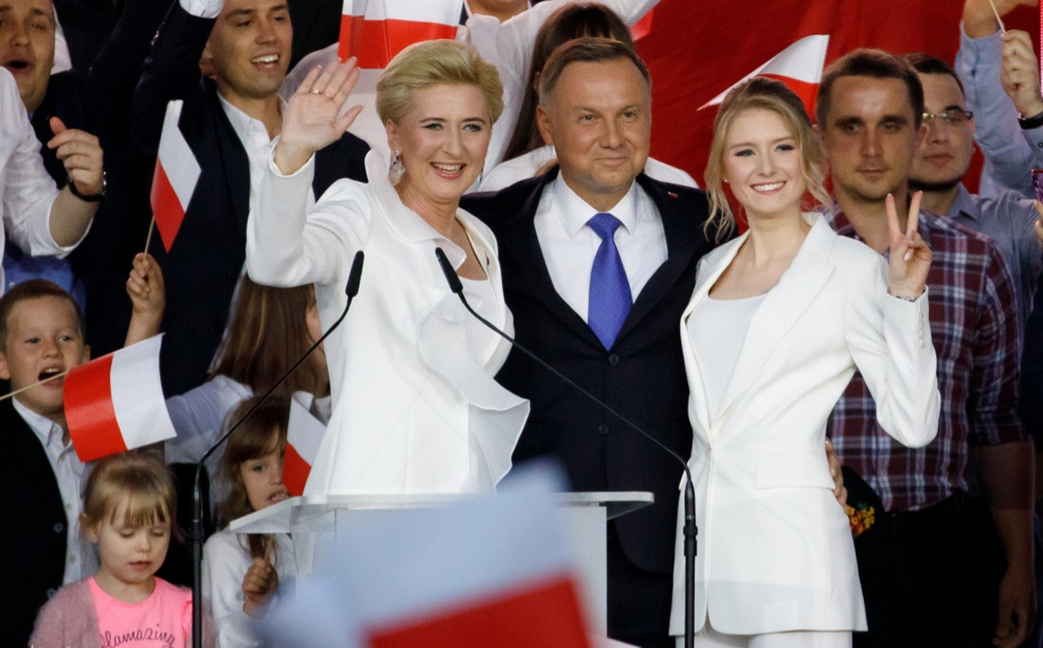 1995年出生,她是现任波兰总统安杰伊·杜达(andrzej duda)的女儿